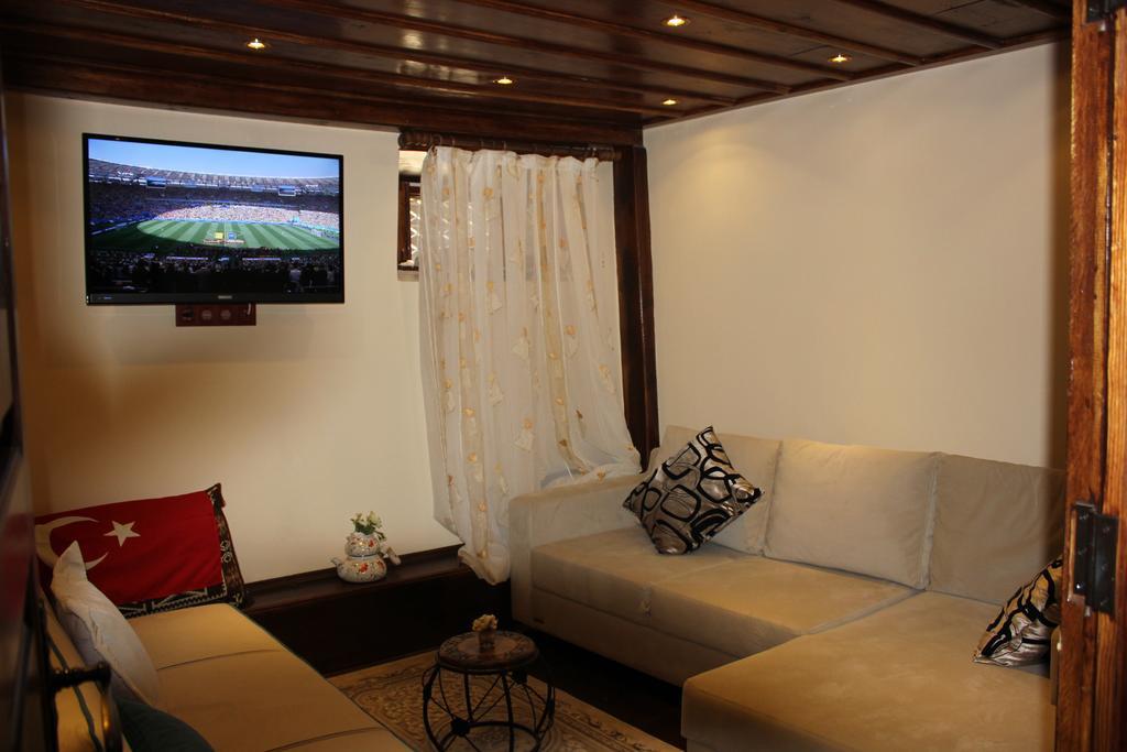 Papazin Konagi Hotel Ayvalik Luaran gambar